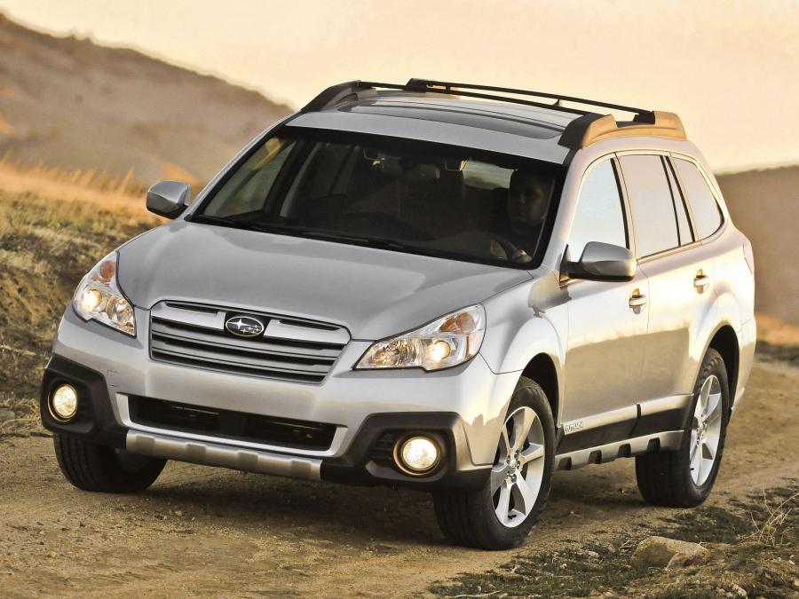  Subaru Outback 2.5i 2012 года  (US) (фото 9 из 20)